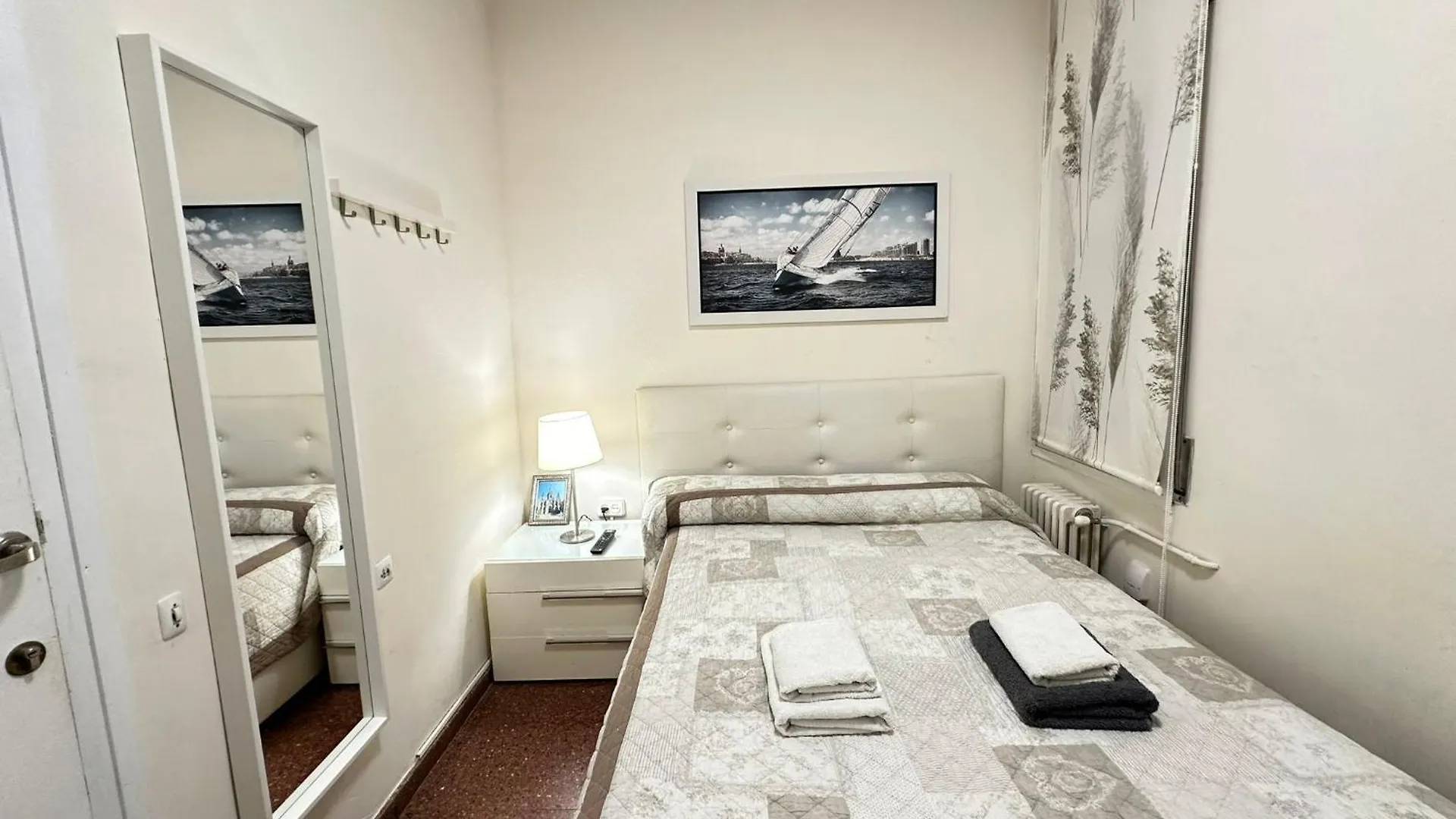 Habitaciones Viladomat Barcelona