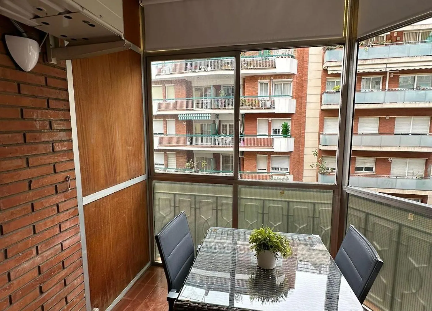 Habitaciones Viladomat Barcelona 0*,