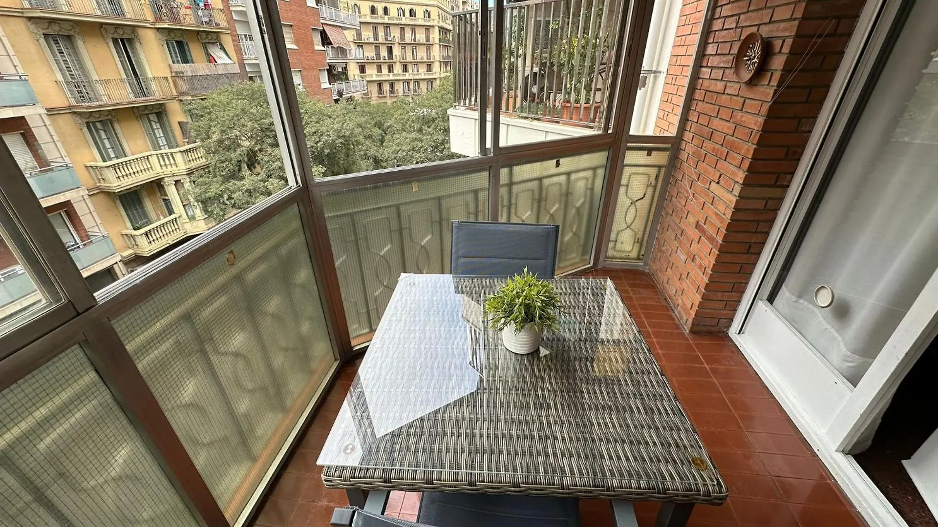 Habitaciones Viladomat Barcelona 0*,  Spain